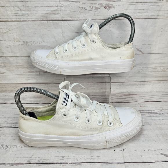 Converse Chuck Taylor 2 White Low Top Dingy White Lunarlon Women's Size 6 - Picture 1 of 7